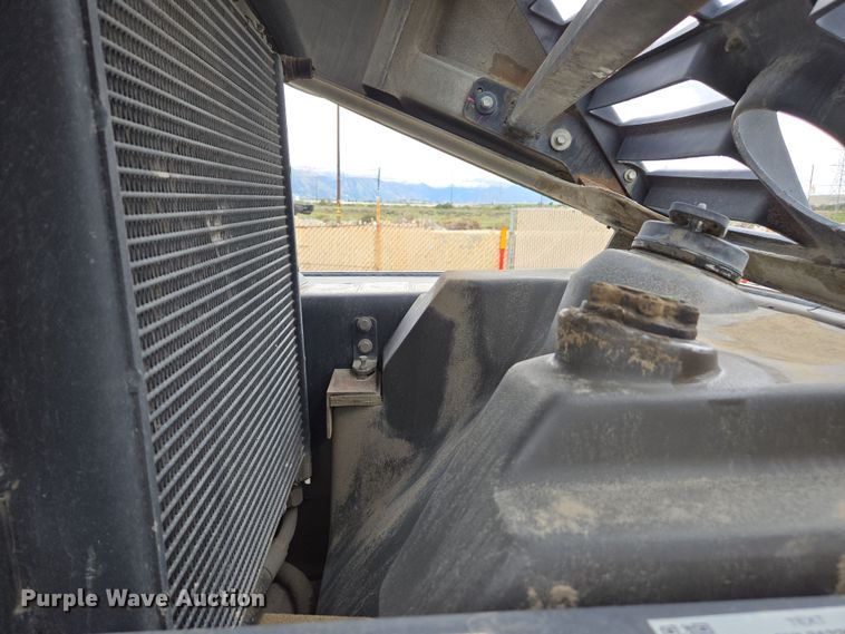 image for item EC0921 2004 Ingersoll Rand SD-122DX TF single drum vibratory roller