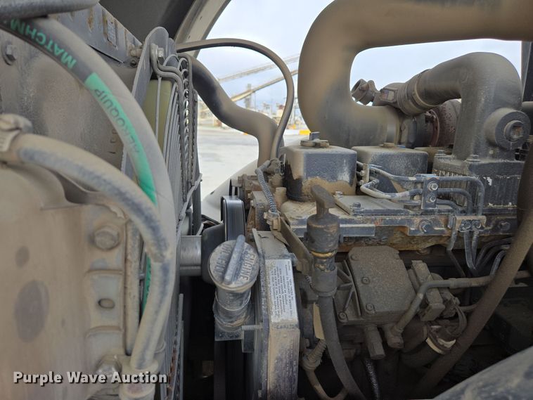 image for item EC0921 2004 Ingersoll Rand SD-122DX TF single drum vibratory roller