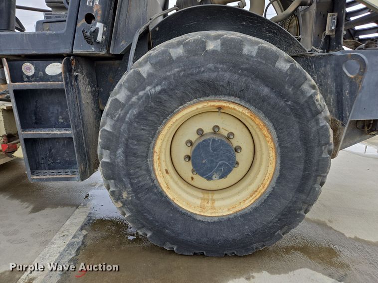 image for item EC0921 2004 Ingersoll Rand SD-122DX TF single drum vibratory roller