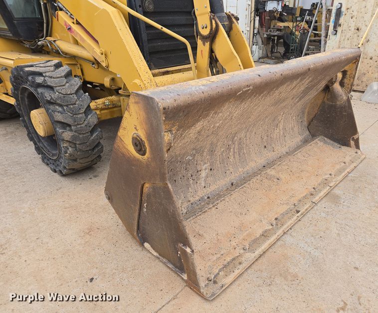 image for item EC0929 2004 Caterpillar 420D backhoe
