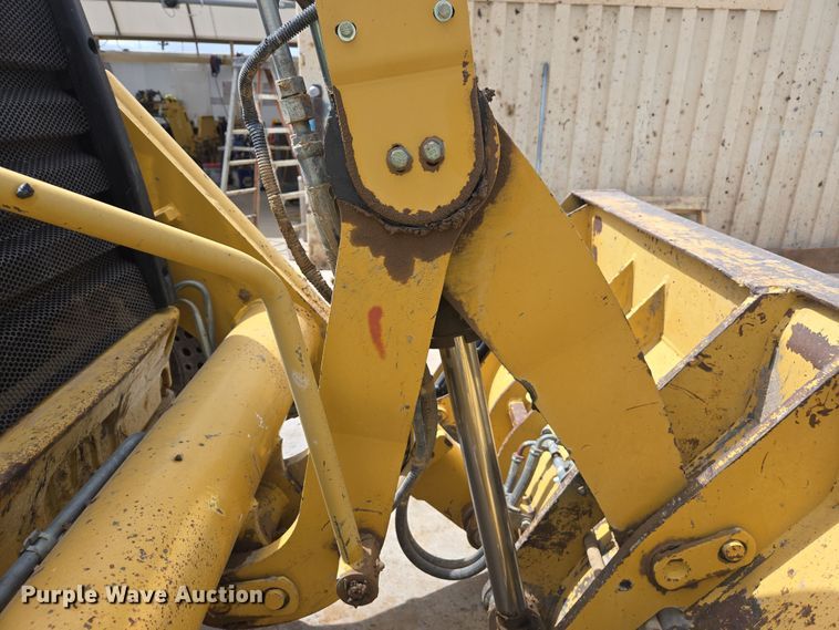 image for item EC0929 2004 Caterpillar 420D backhoe