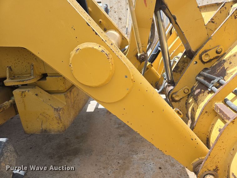 image for item EC0929 2004 Caterpillar 420D backhoe