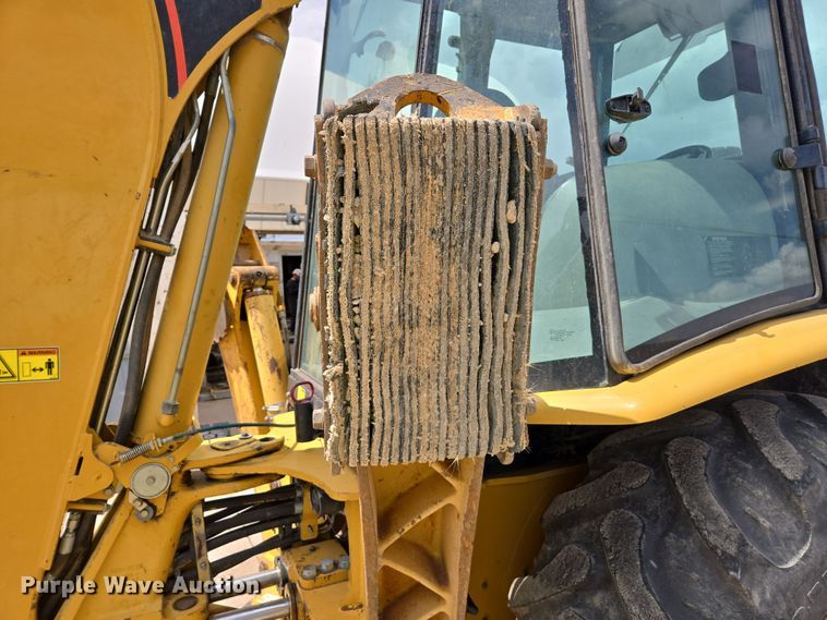 image for item EC0929 2004 Caterpillar 420D backhoe