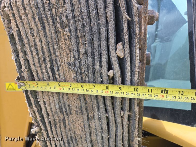 image for item EC0929 2004 Caterpillar 420D backhoe