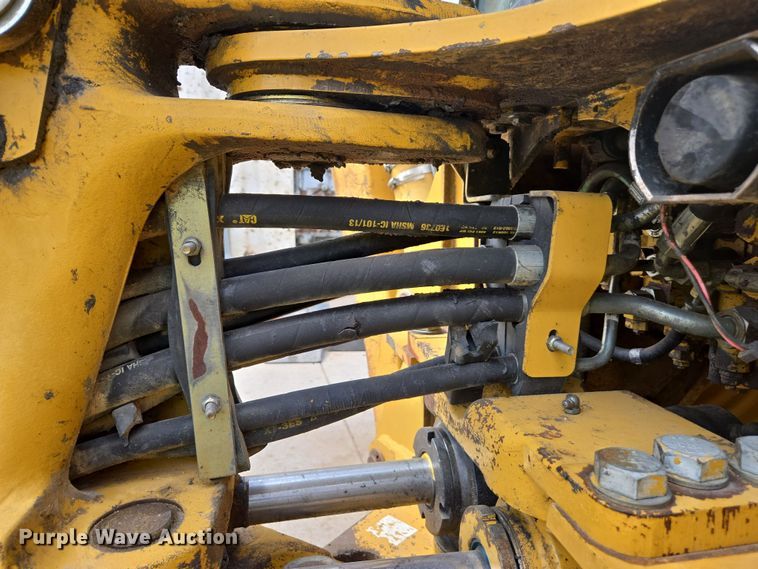 image for item EC0929 2004 Caterpillar 420D backhoe