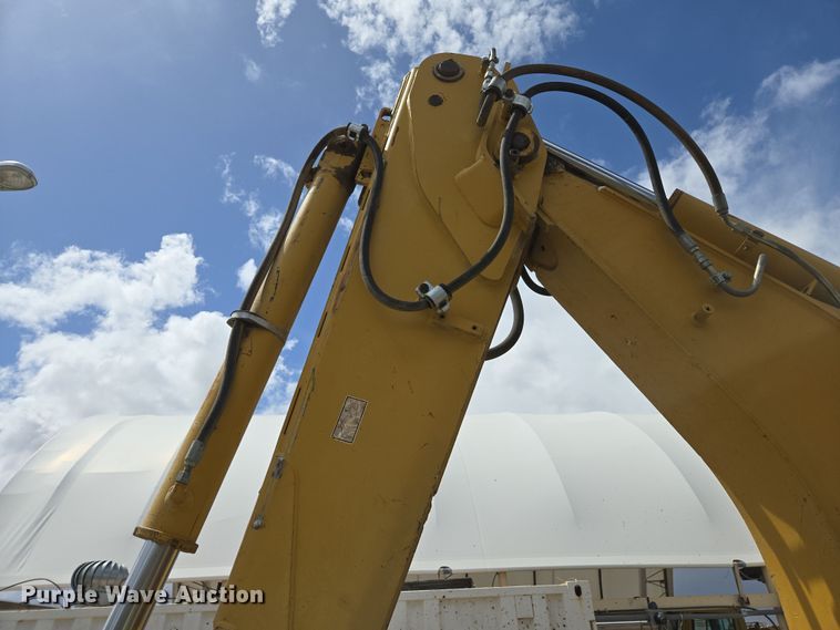 image for item EC0929 2004 Caterpillar 420D backhoe