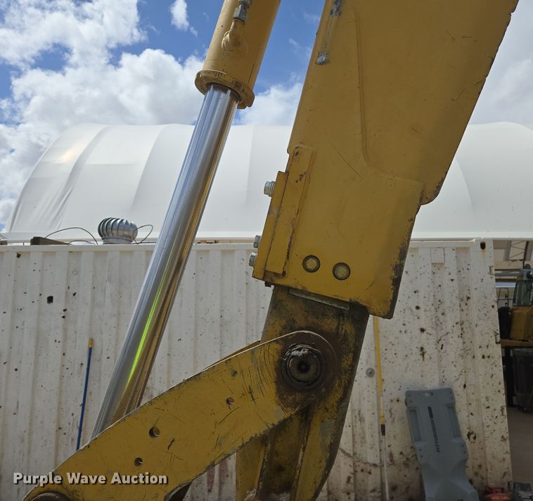 image for item EC0929 2004 Caterpillar 420D backhoe