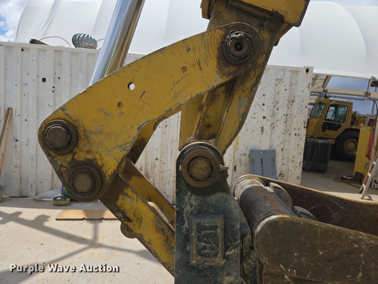 image for item EC0929 2004 Caterpillar 420D backhoe