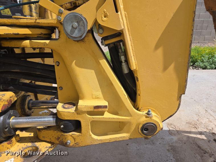 image for item EC0929 2004 Caterpillar 420D backhoe