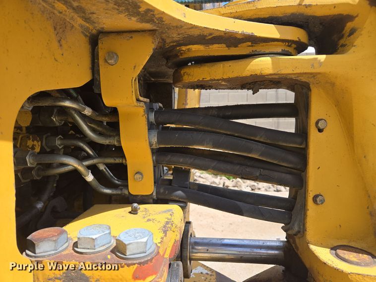 image for item EC0929 2004 Caterpillar 420D backhoe