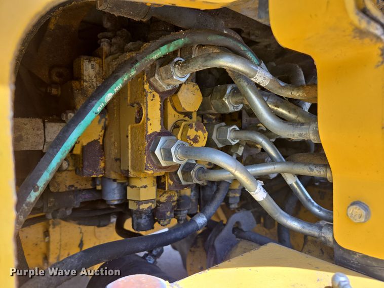 image for item EC0929 2004 Caterpillar 420D backhoe