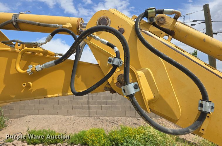 image for item EC0929 2004 Caterpillar 420D backhoe