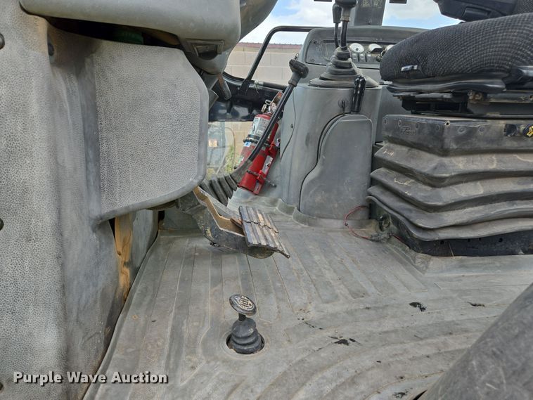 image for item EC0929 2004 Caterpillar 420D backhoe