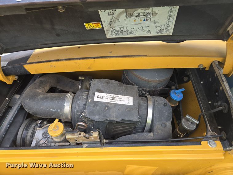 image for item EC0929 2004 Caterpillar 420D backhoe