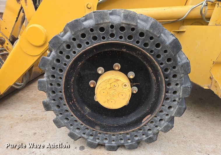 image for item EC0929 2004 Caterpillar 420D backhoe