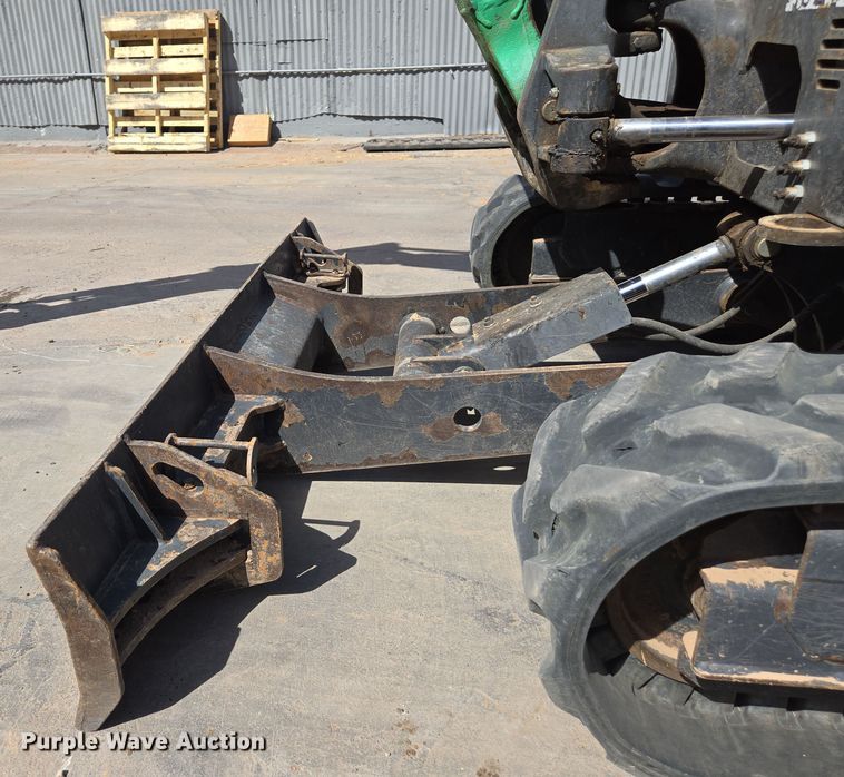 image for item EC0930 2017 Bobcat E20 mini excavator