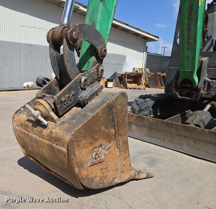 image for item EC0930 2017 Bobcat E20 mini excavator