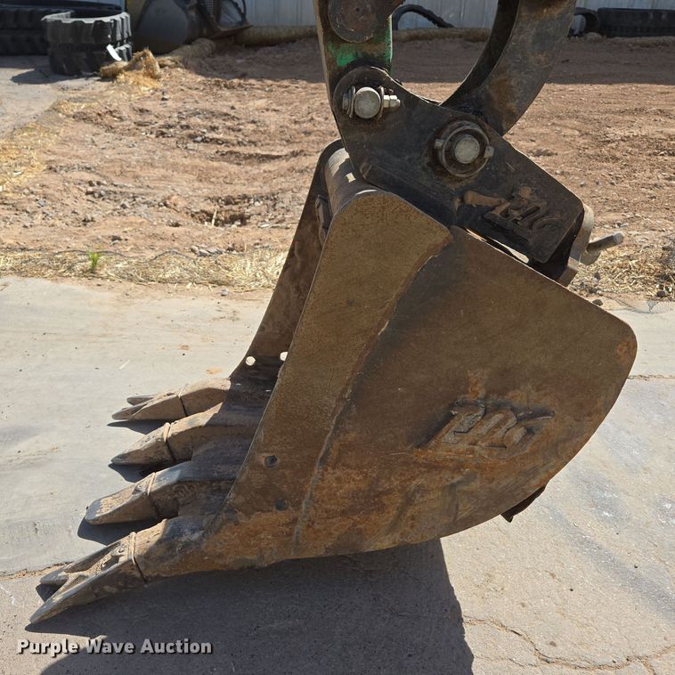 image for item EC0930 2017 Bobcat E20 mini excavator