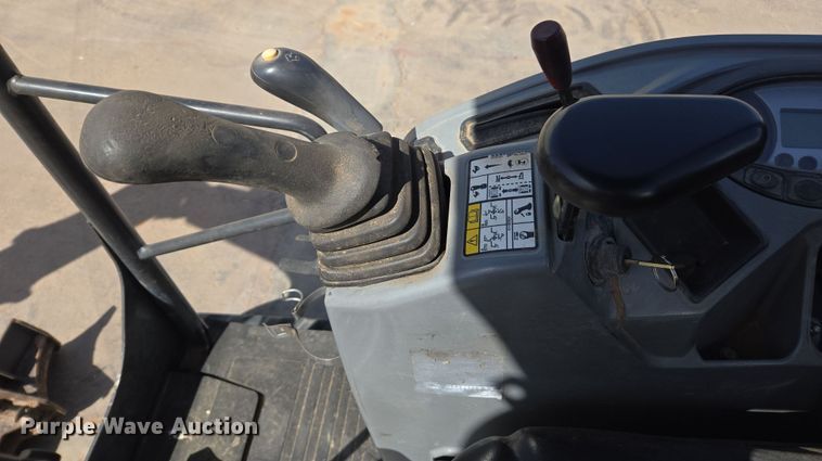 image for item EC0930 2017 Bobcat E20 mini excavator