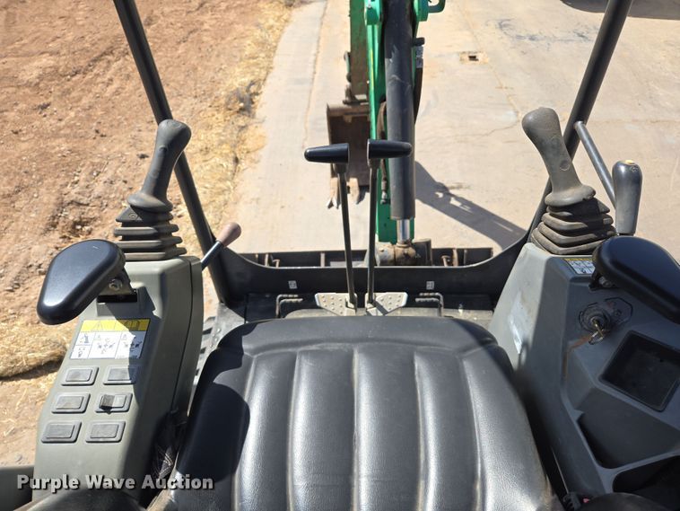 image for item EC0930 2017 Bobcat E20 mini excavator