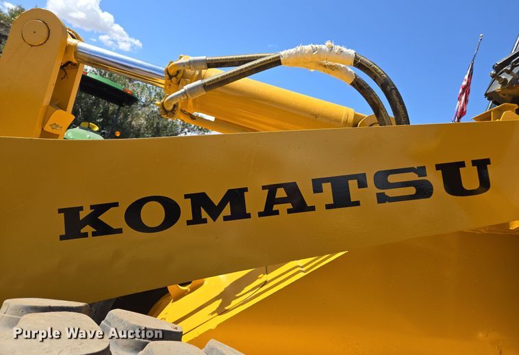 image for item EC0931 1990 Komatsu WA320-1 wheel loader
