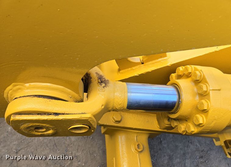 image for item EC0931 1990 Komatsu WA320-1 wheel loader