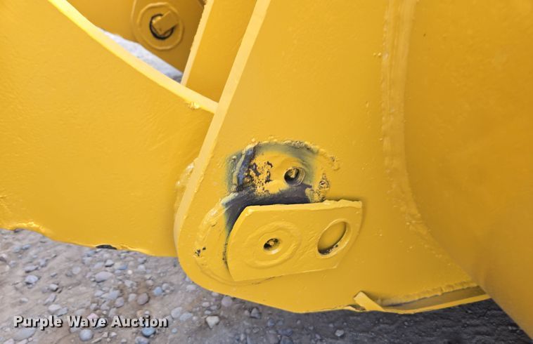 image for item EC0931 1990 Komatsu WA320-1 wheel loader