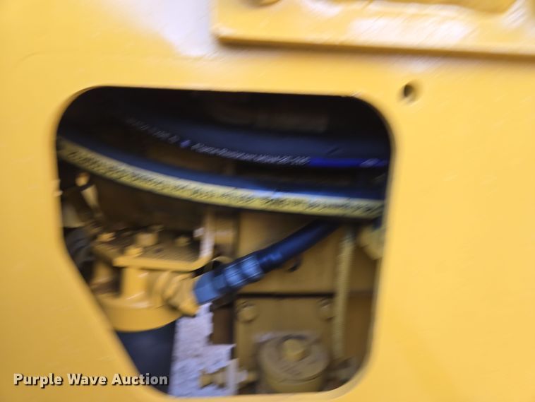 image for item EC0931 1990 Komatsu WA320-1 wheel loader