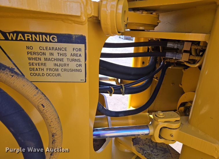 image for item EC0931 1990 Komatsu WA320-1 wheel loader