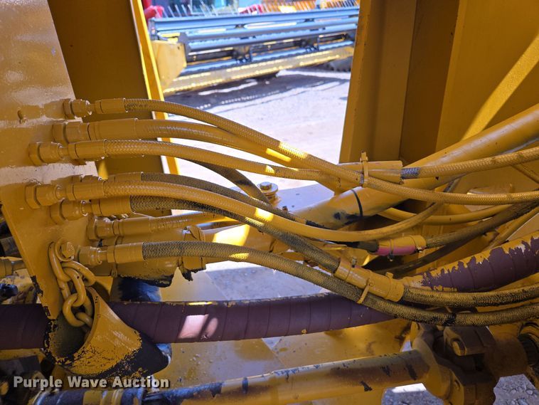 image for item EC0932 1995 John Deere 644G wheel loader