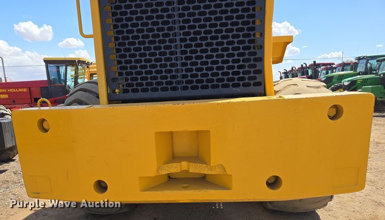 image for item EC0932 1995 John Deere 644G wheel loader