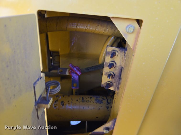 image for item EC0932 1995 John Deere 644G wheel loader