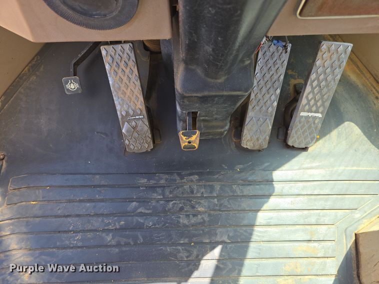 image for item EC0932 1995 John Deere 644G wheel loader