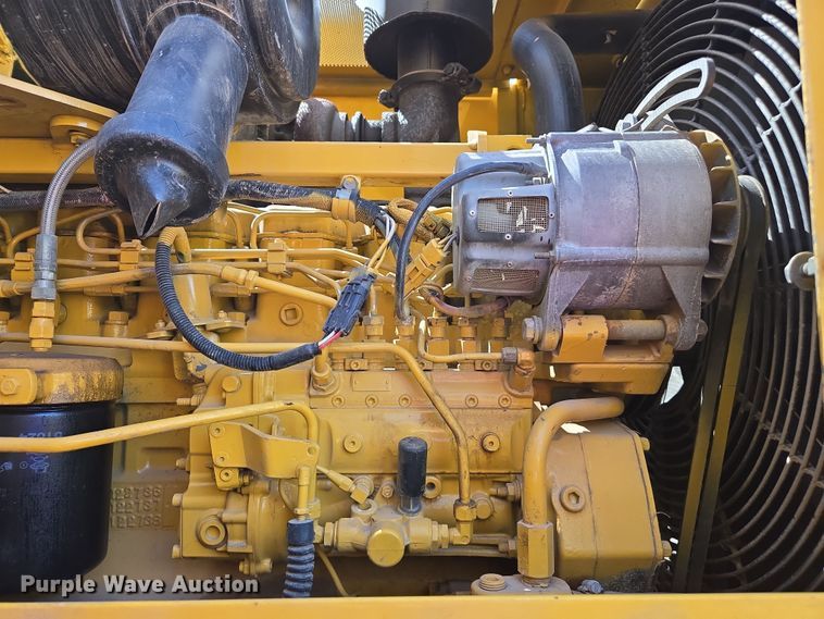 image for item EC0932 1995 John Deere 644G wheel loader