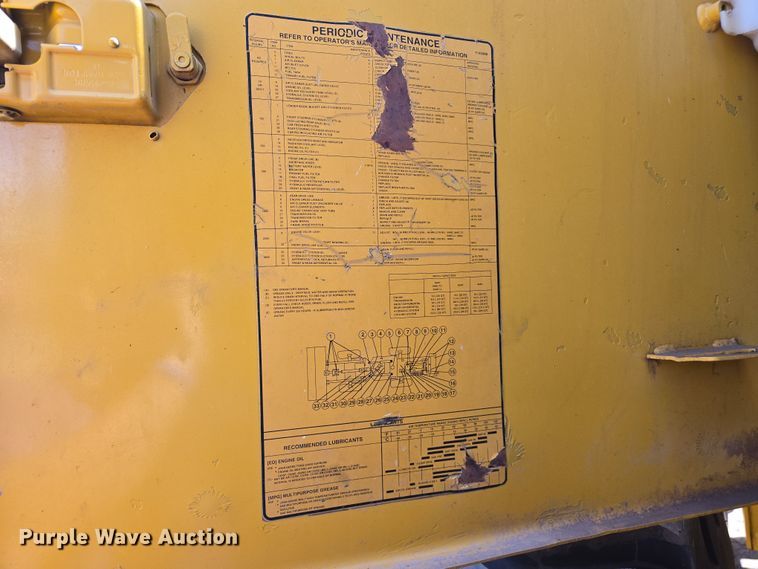 image for item EC0932 1995 John Deere 644G wheel loader