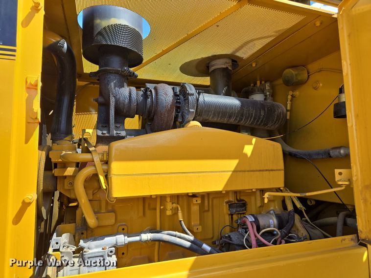 image for item EC0932 1995 John Deere 644G wheel loader