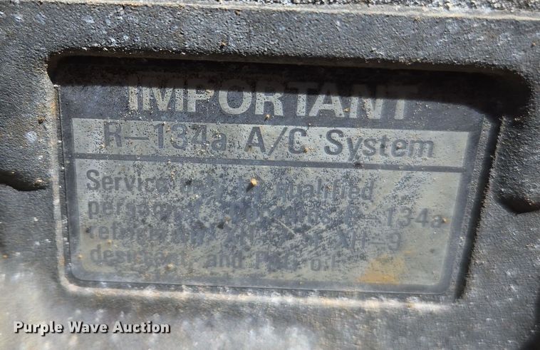 image for item EC0932 1995 John Deere 644G wheel loader