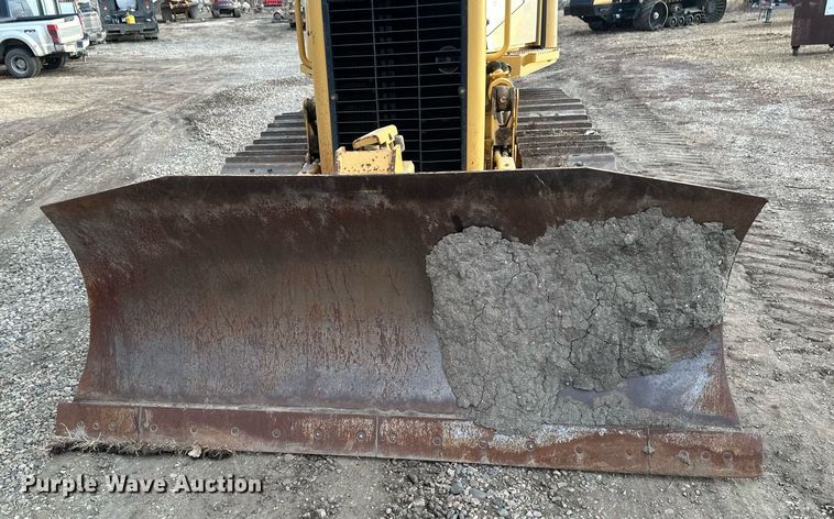 image for item EC2375 2003 Caterpillar D3G XL dozer