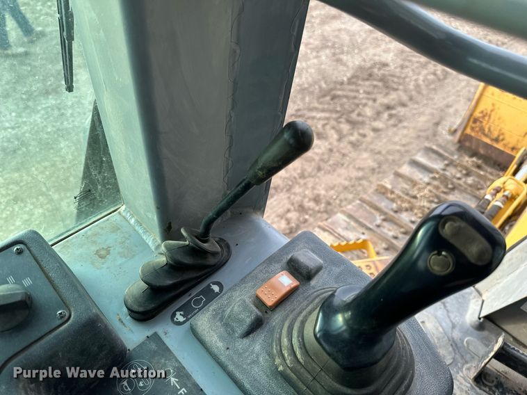 image for item EC2375 2003 Caterpillar D3G XL dozer