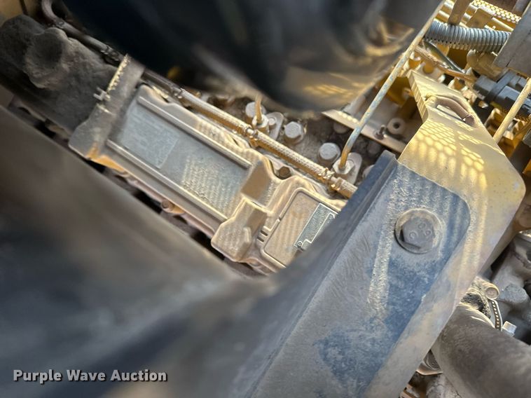 image for item EC2375 2003 Caterpillar D3G XL dozer