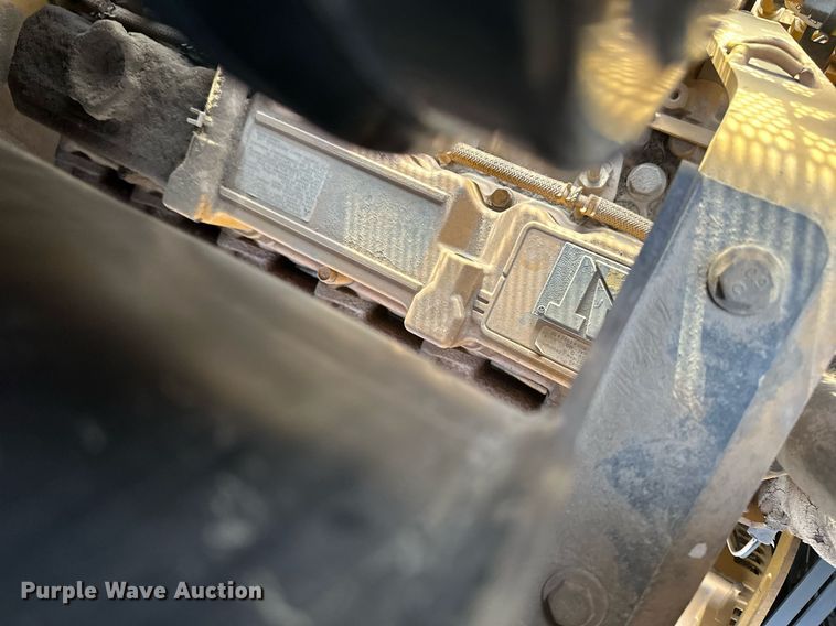 image for item EC2375 2003 Caterpillar D3G XL dozer