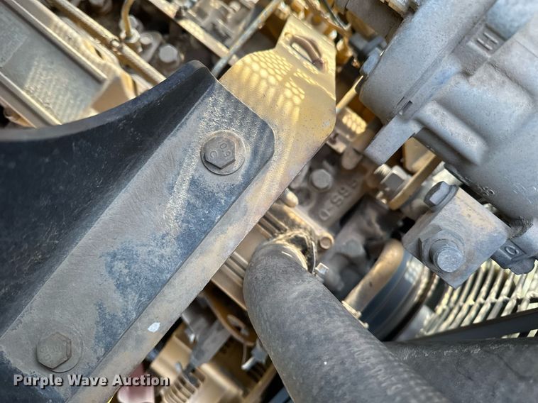 image for item EC2375 2003 Caterpillar D3G XL dozer