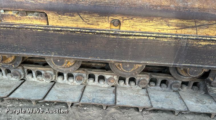 image for item EC2375 2003 Caterpillar D3G XL dozer