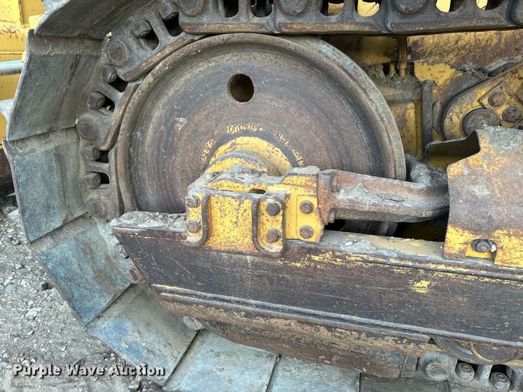 image for item EC2375 2003 Caterpillar D3G XL dozer