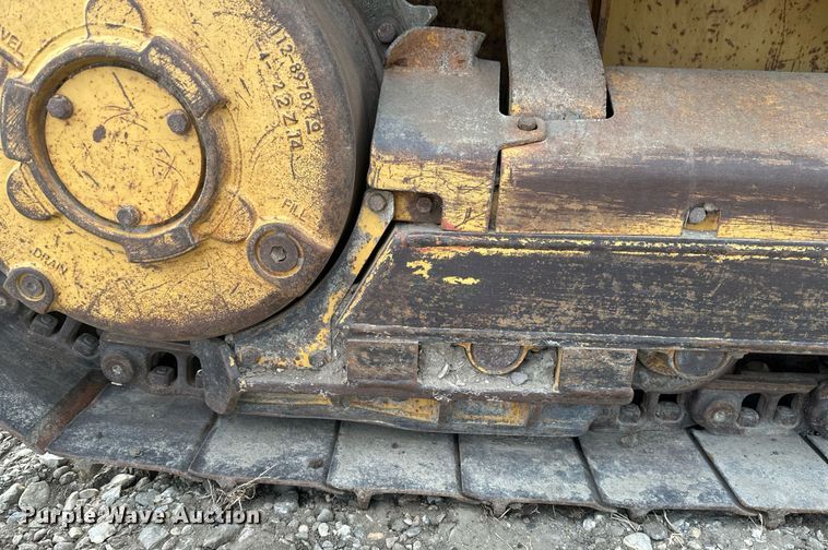 image for item EC2375 2003 Caterpillar D3G XL dozer