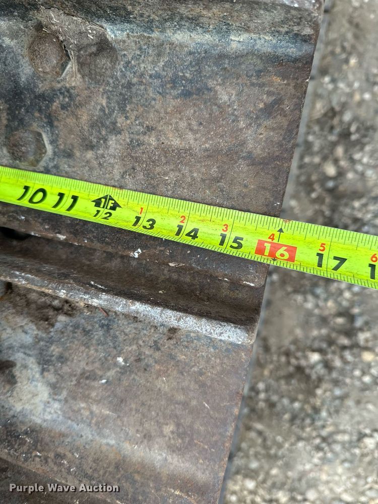 image for item EC2375 2003 Caterpillar D3G XL dozer