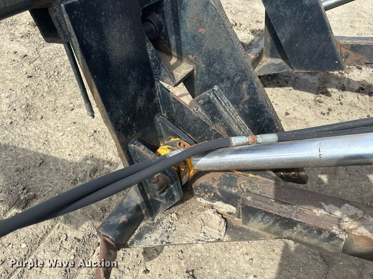 image for item EC2379 1971 International  TD15B cable plow