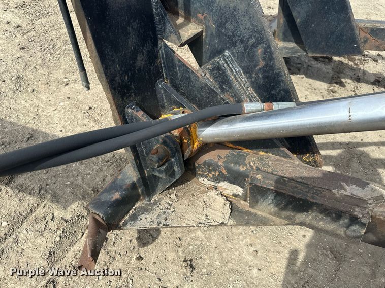 image for item EC2379 1971 International  TD15B cable plow