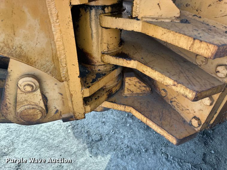 image for item EC2379 1971 International  TD15B cable plow