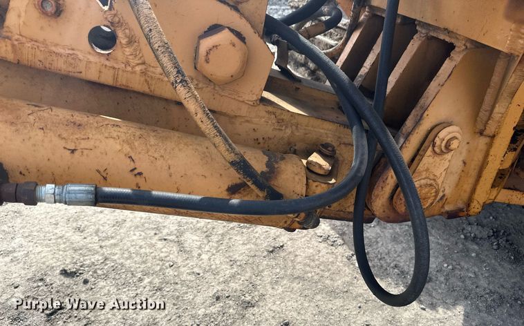 image for item EC2379 1971 International  TD15B cable plow